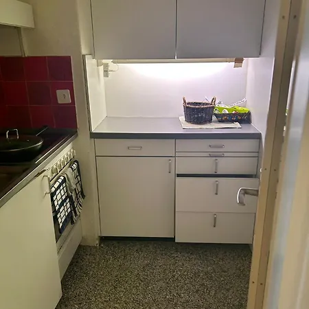 Apartamento Mery 01 *